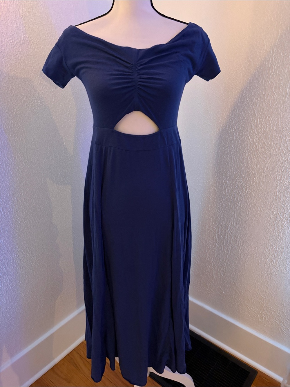 Free People Women's Blue Short Sleeve Cut Out Maxi Long Dress Size Medium
